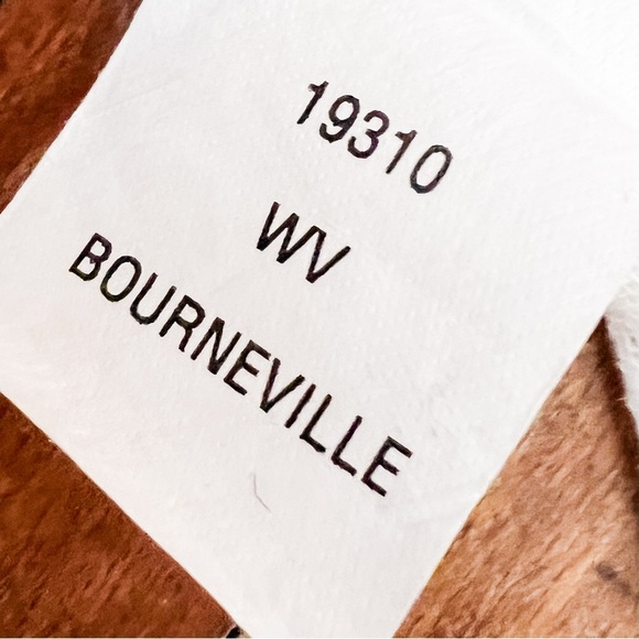 Wamsutta Vintage Cotton and Linen Semi-Sheer Curtains 50x 108 inches Two Panels - Picture 5 of 7